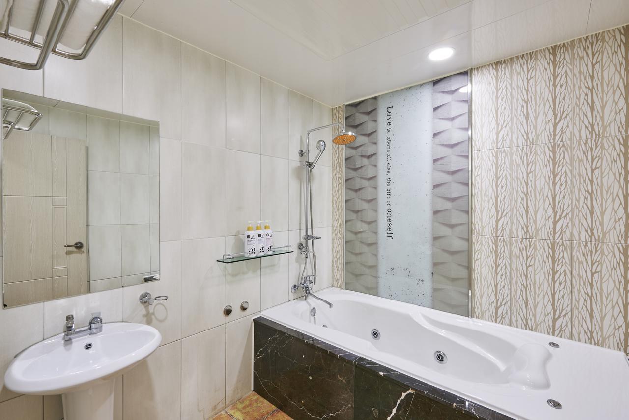 Venture Hotel Gwangju Metropolitan City Dış mekan fotoğraf